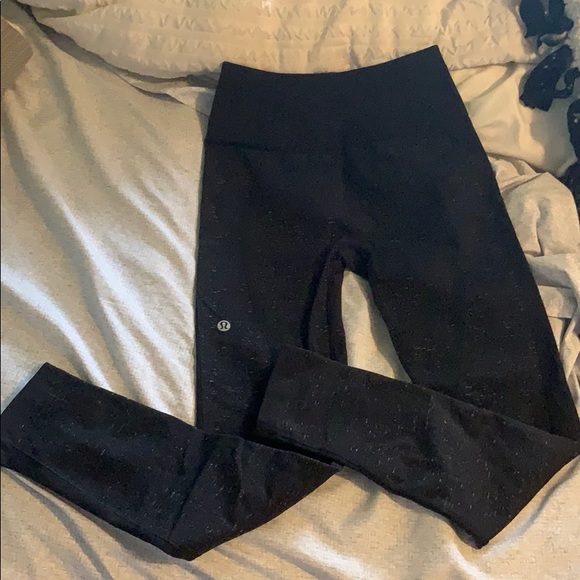 Black lululemon leggings - Picture 1 of 4